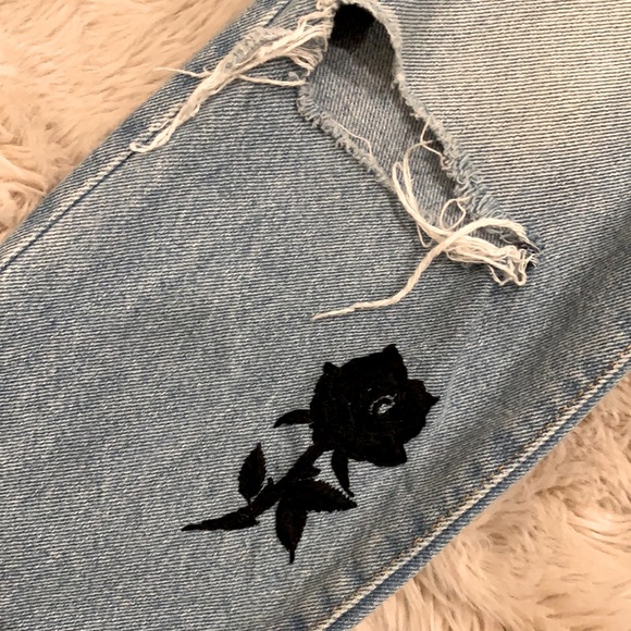 HAND EMBROIDERED forever 21 jeans - Picture 2 of 7